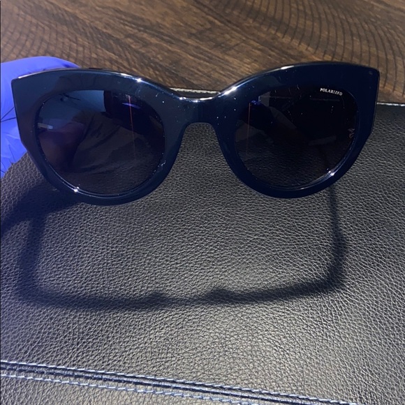 ? Authentic Versace Sunglasses main image 5